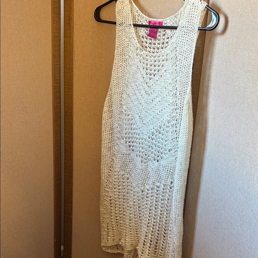FINAL MARKDOWN Body Central Cream Crochet Sleeveless Dress Large